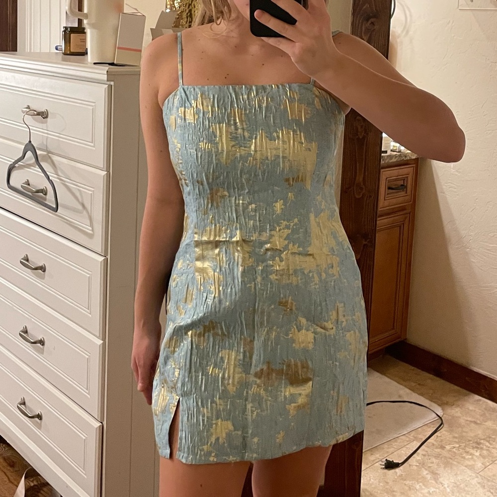 Lulus turquoise and gold mini dress